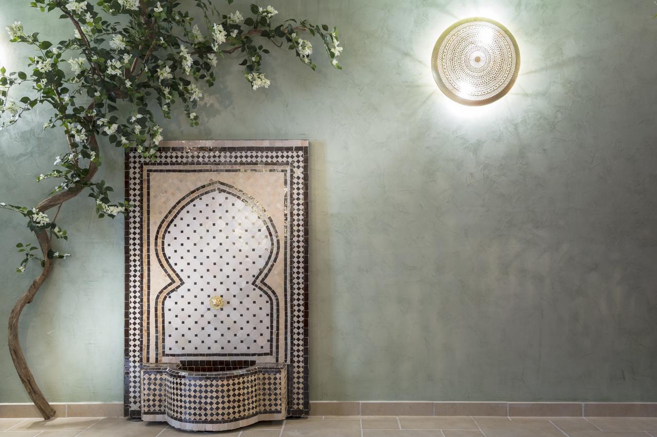 Riad Spa "Les Portes De L'Orient" Tours Exterior photo